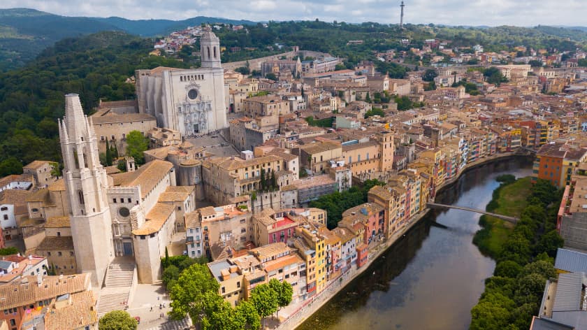 vivir en girona: ventajas y mejores zonas