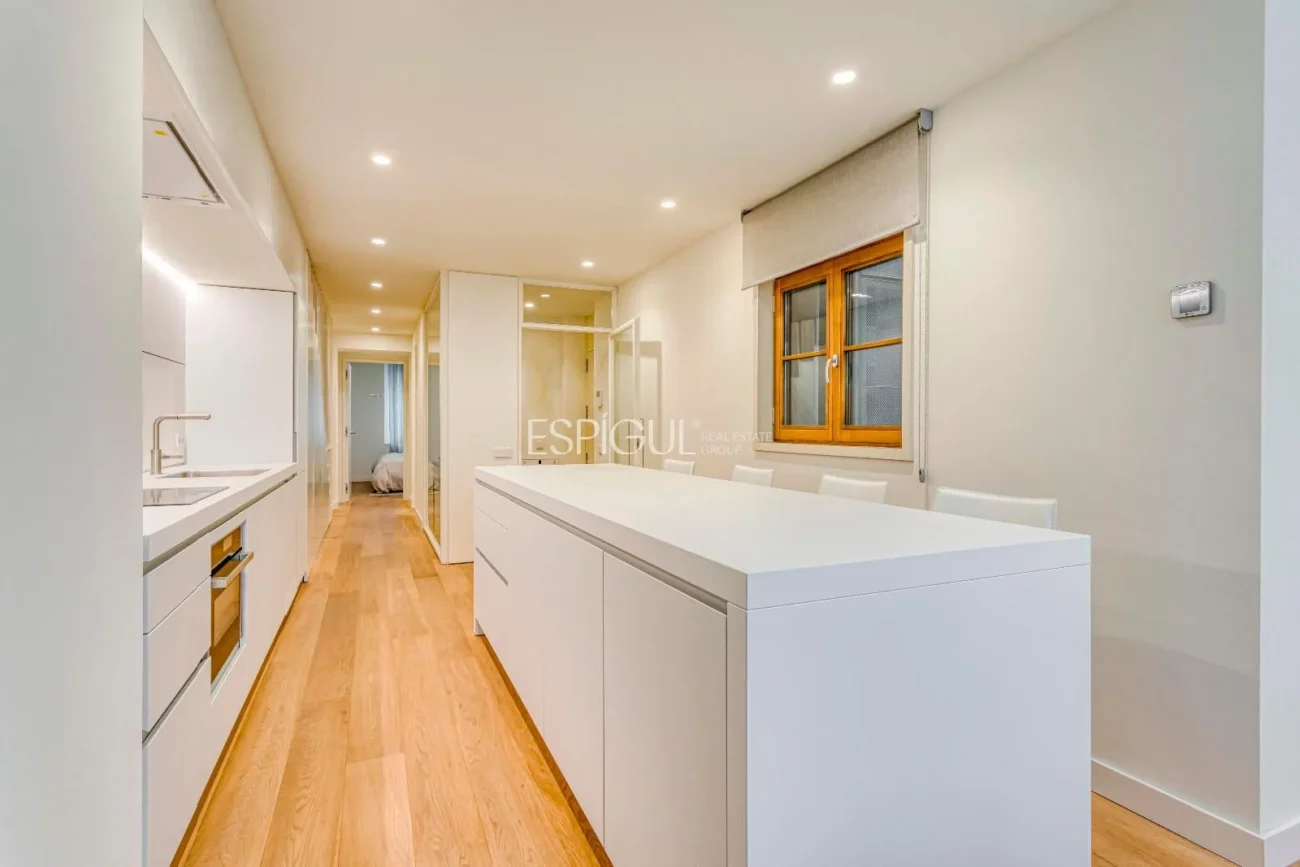 Fantastische Maisonette-Wohnung mit exklusivem Garten neben dem Paseo de Gracia