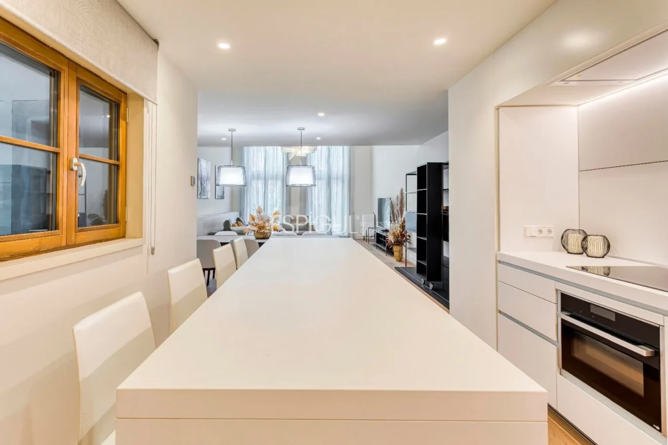 Fantastische Maisonette-Wohnung mit exklusivem Garten neben dem Paseo de Gracia