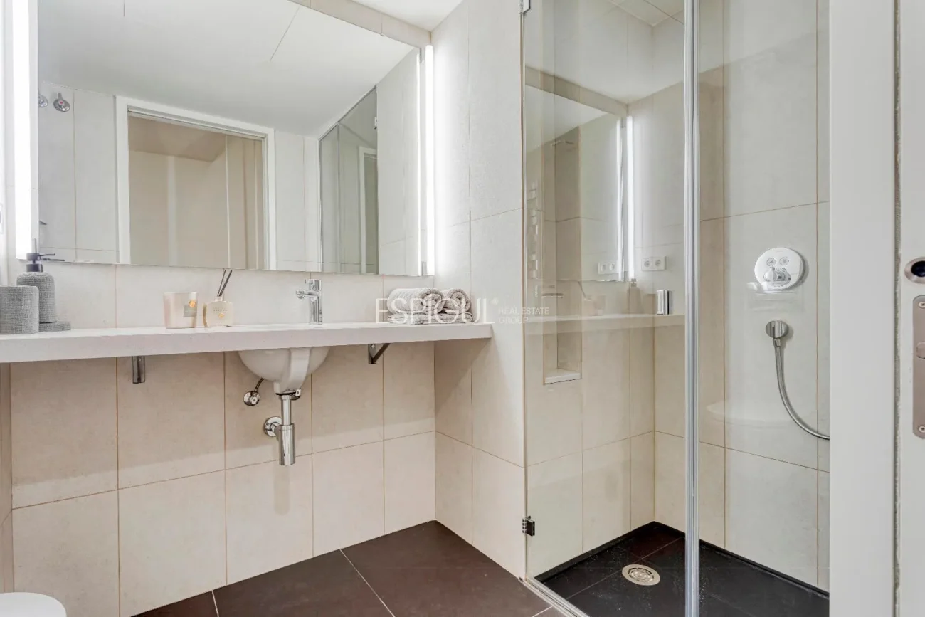 Fantastische Maisonette-Wohnung mit exklusivem Garten neben dem Paseo de Gracia