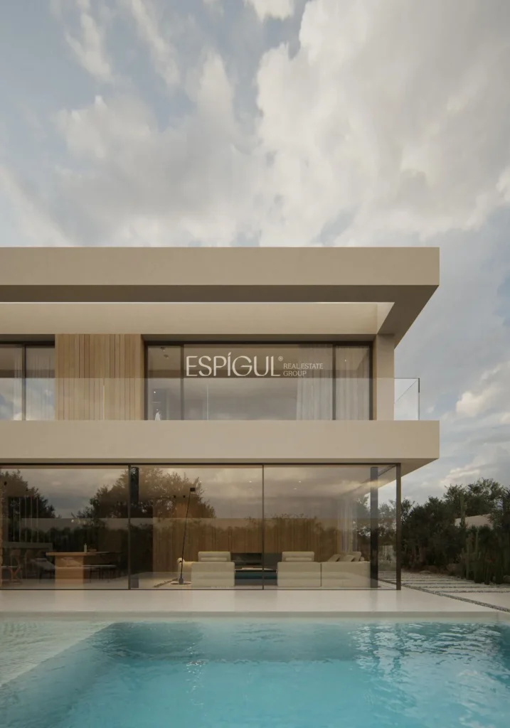 Casa de nova construcció a pocs passos del mar i el port esportiu