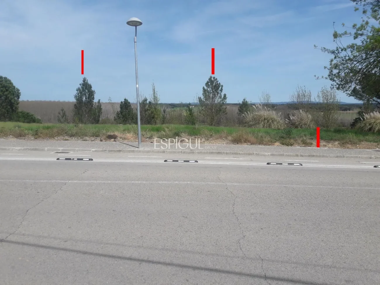 Parcela urbanizada de 800 m² en Av. Barceloneta de Sils