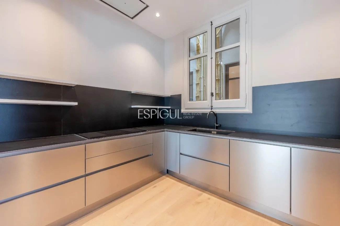 Magnifique appartement à vendre à Sant Gervasi – Galvany