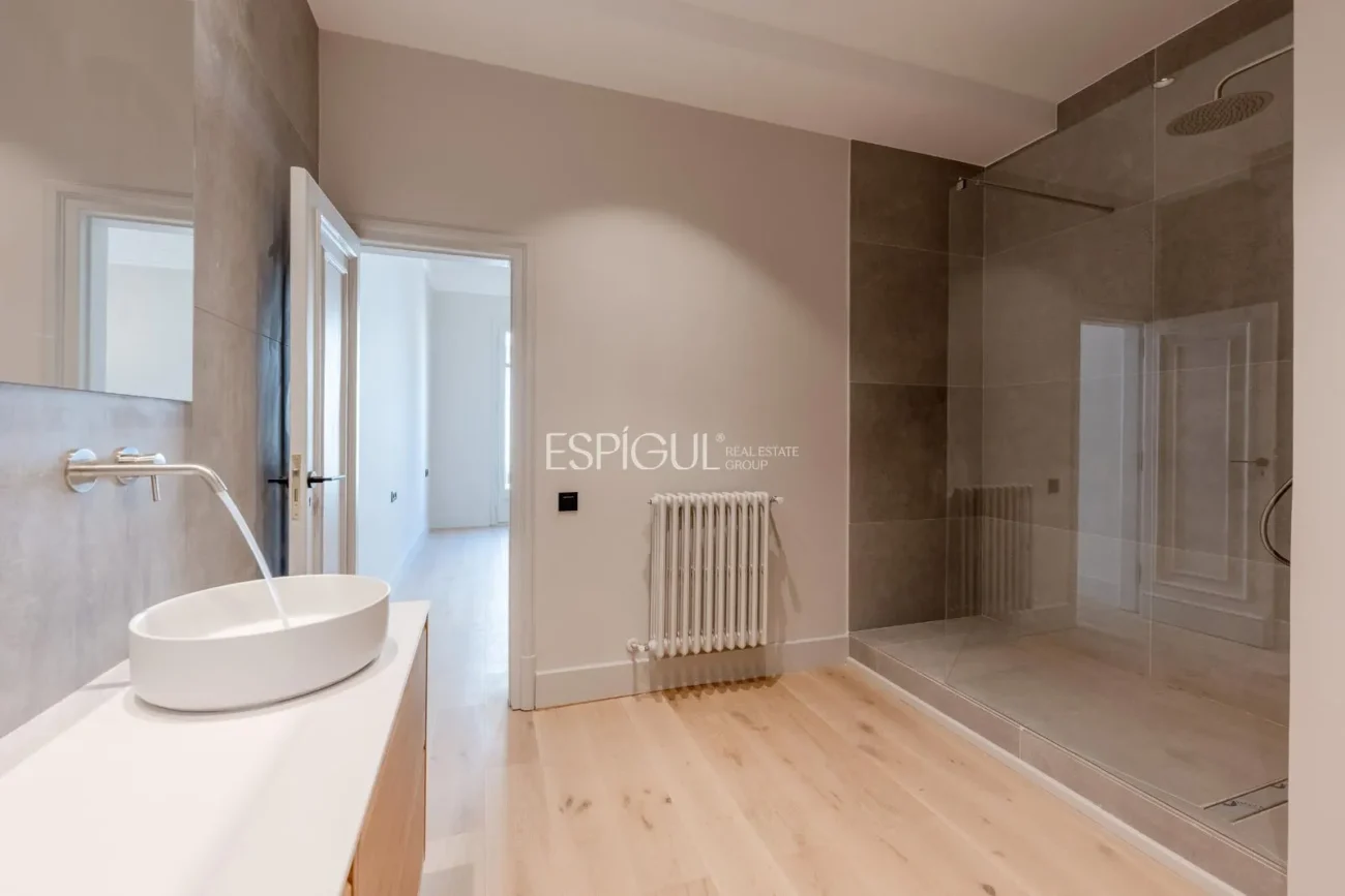 Magnifique appartement à vendre à Sant Gervasi – Galvany