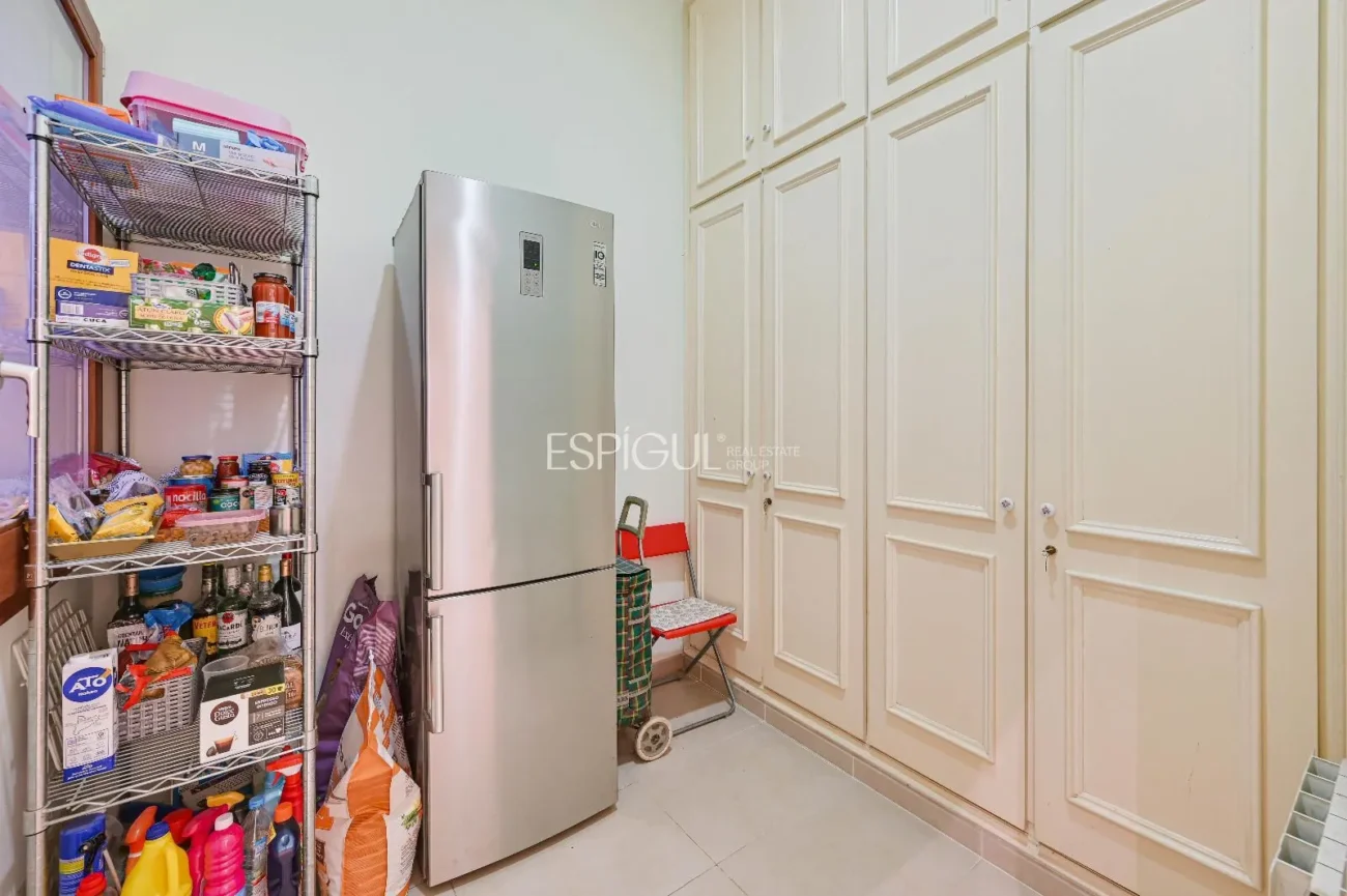 Exclusivo piso con jardín privado en el Barri Vell de Girona