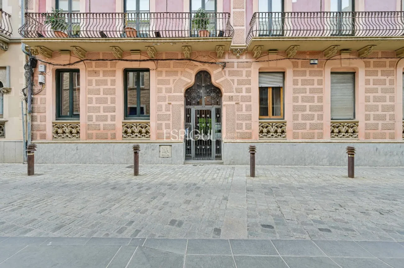 Exclusivo piso con jardín privado en el Barri Vell de Girona