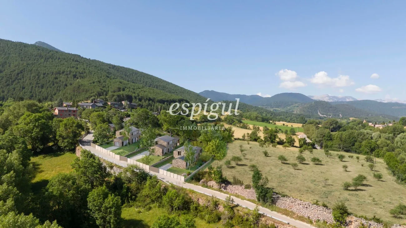 Casas a estrenar en Urús – Cerdaña