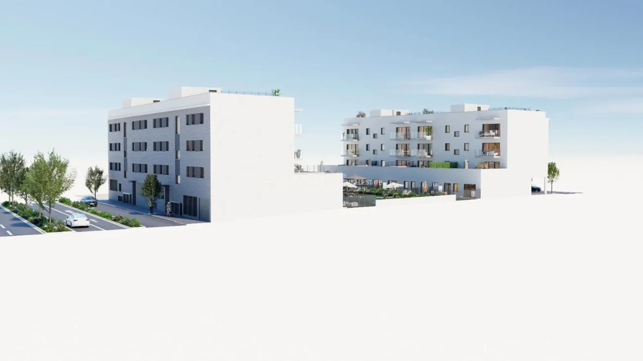 Rez-de-chaussée avec terrasse et jardin à Sarrià de Ter – Nouvelle construction
