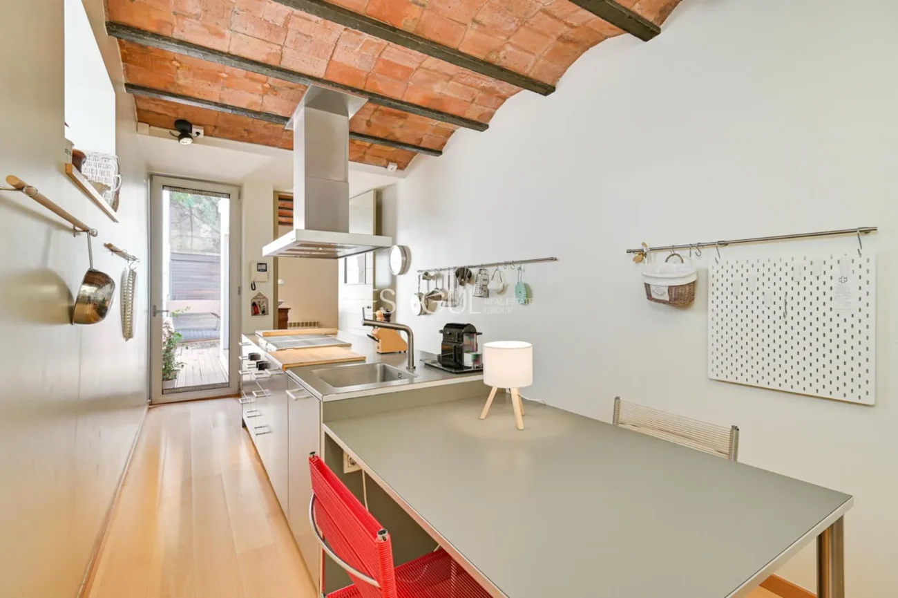 Detached House in Tiana: Brightness and Comfort on a Single Floor