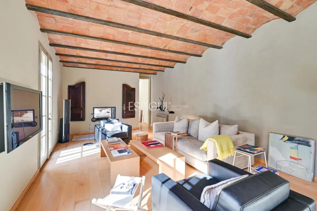 Detached House in Tiana: Brightness and Comfort on a Single Floor