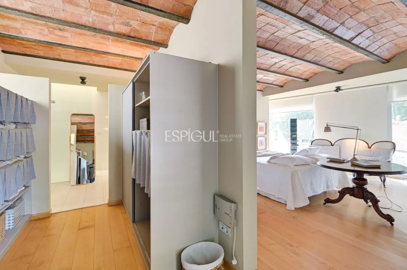 Detached House in Tiana: Brightness and Comfort on a Single Floor