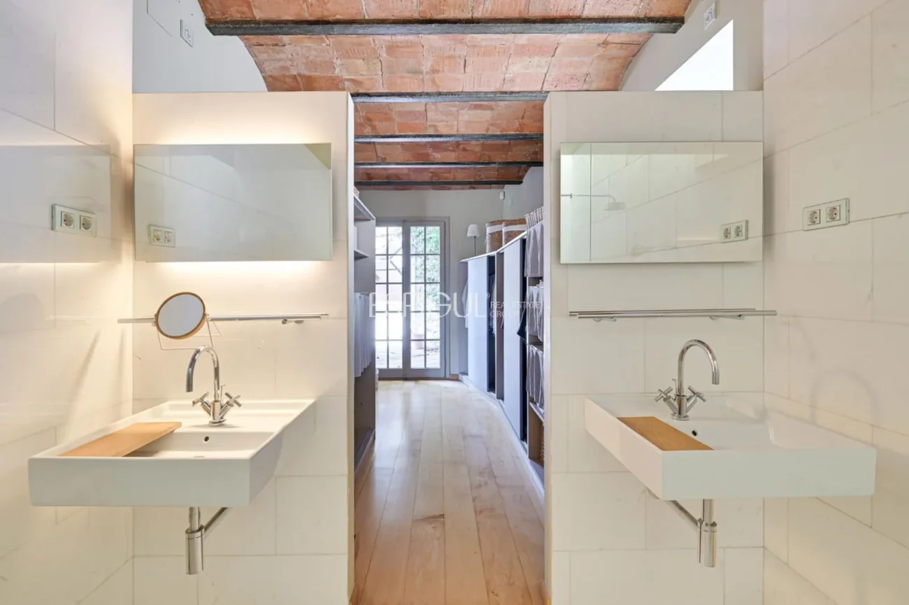 Detached House in Tiana: Brightness and Comfort on a Single Floor