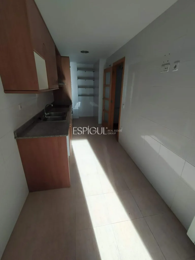 Exklusive Penthouse-Maisonette-Wohnung in der Calle Santa Maria de Girona
