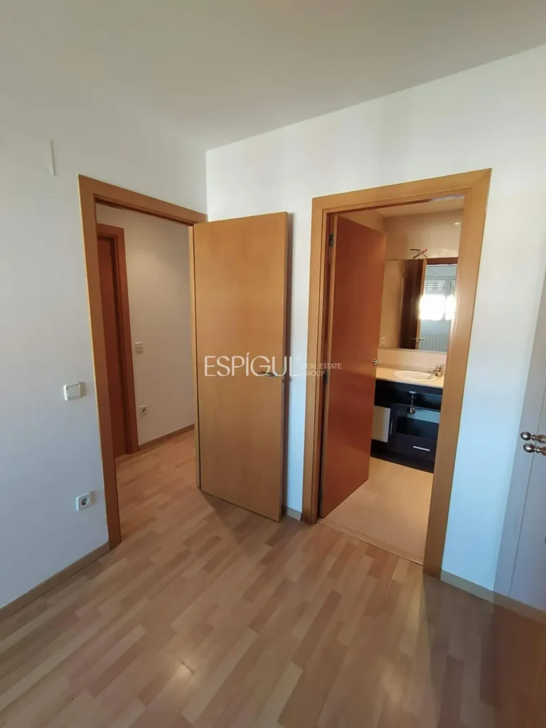 Exklusive Penthouse-Maisonette-Wohnung in der Calle Santa Maria de Girona