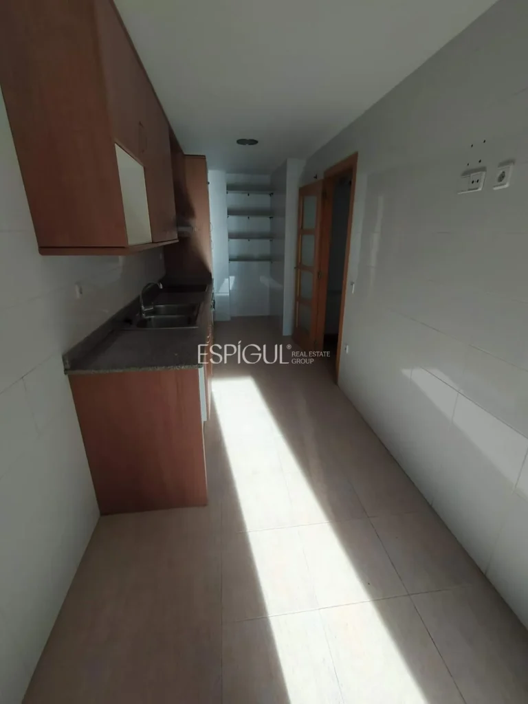 Exklusive Penthouse-Maisonette-Wohnung in der Calle Santa Maria de Girona