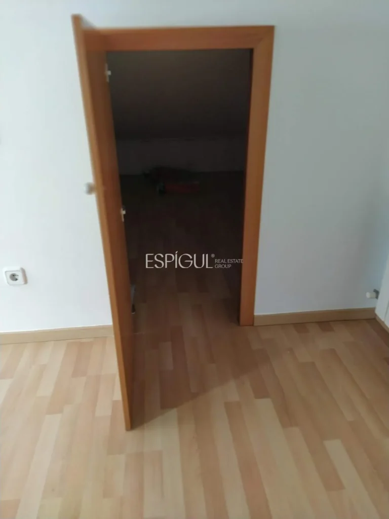 Exklusive Penthouse-Maisonette-Wohnung in der Calle Santa Maria de Girona