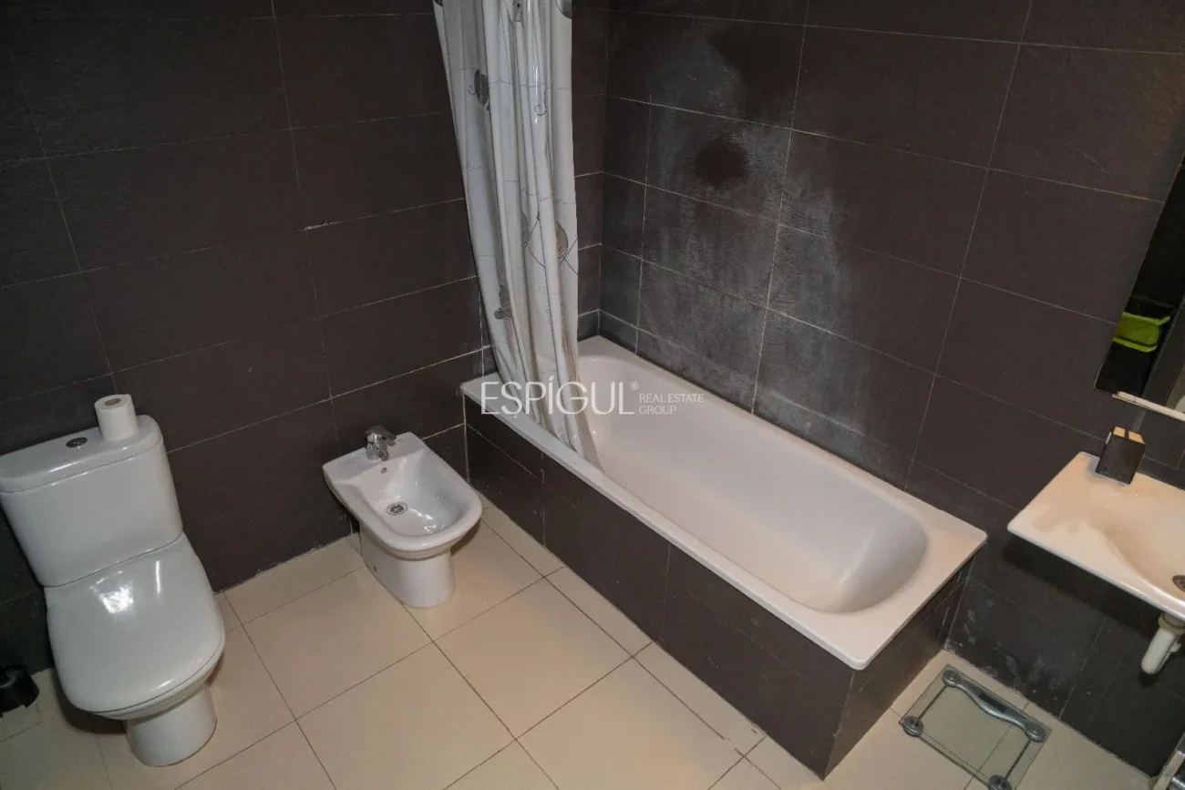Wohnung zum Verkauf in Girona mit zwei Schlafzimmern