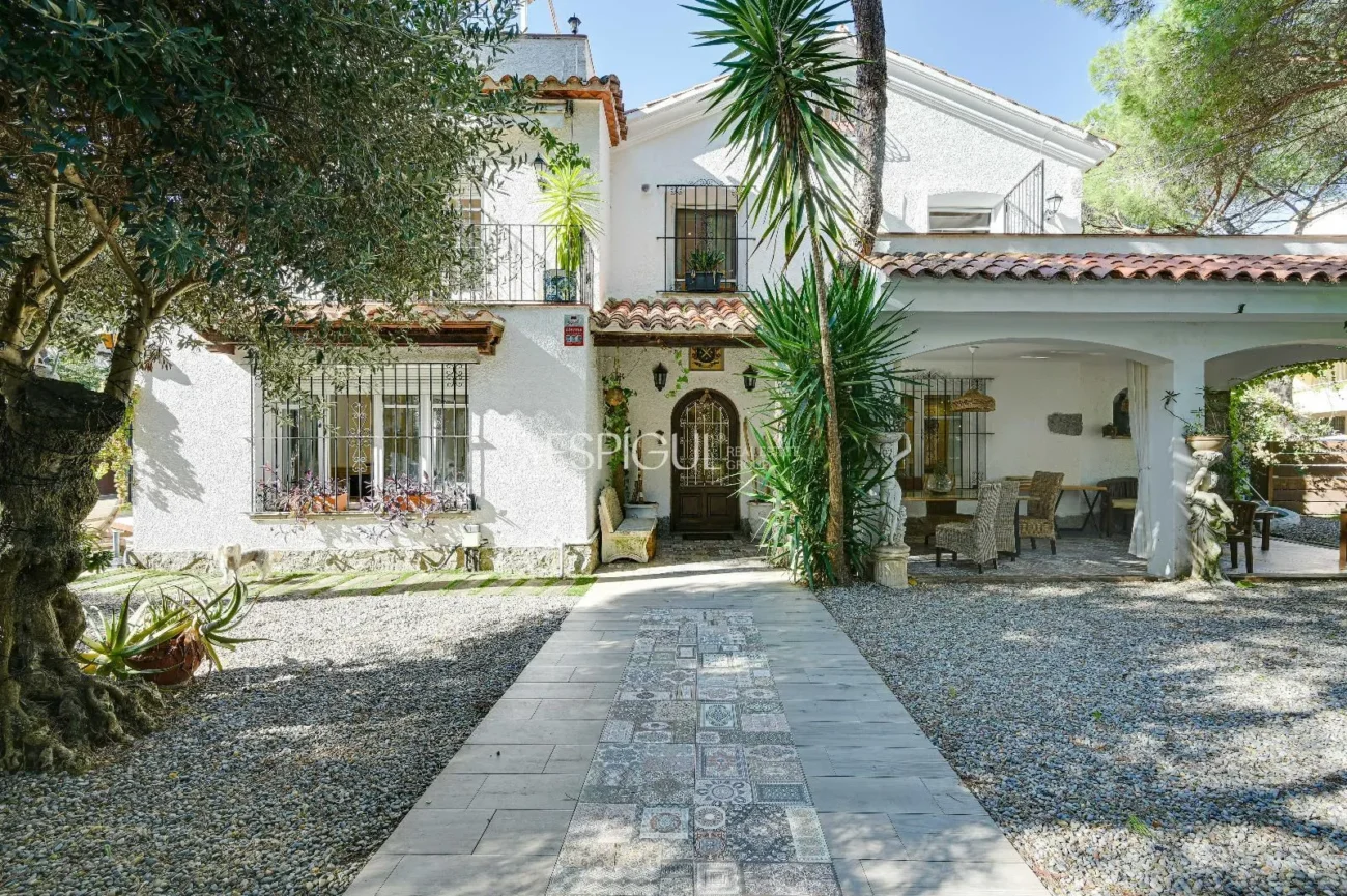 Villa María José – L&rsquo;élégance méditerranéenne au cœur de Platja d&rsquo;Aro