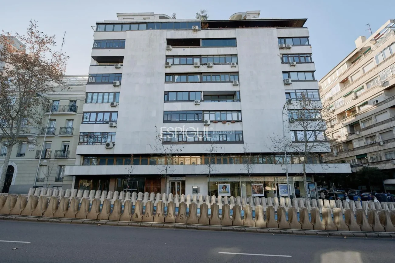 Renovierte Außenwohnung in der Calle Maria de Molina, Stadtteil Salamanca