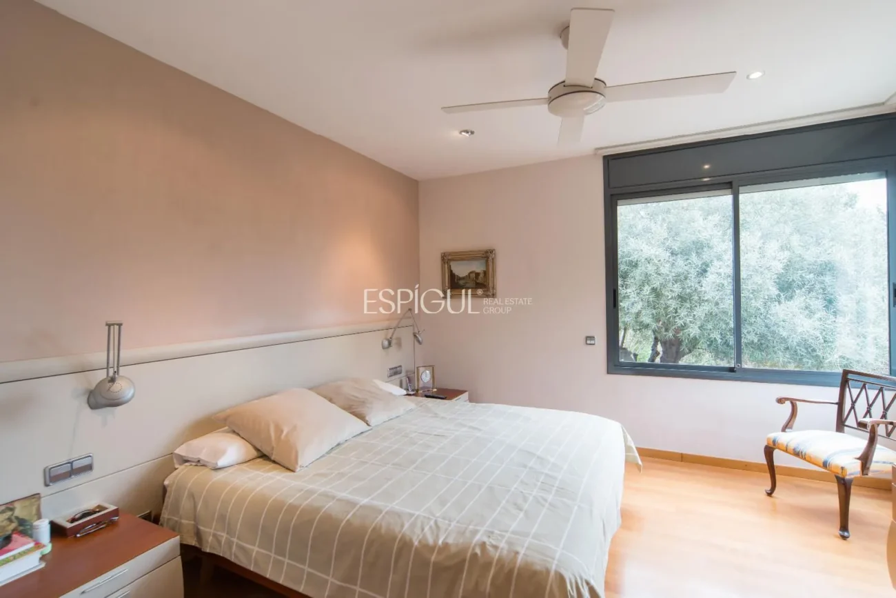 Àmplia casa de 6 habitacions amb piscina a Sant Berger, Teià