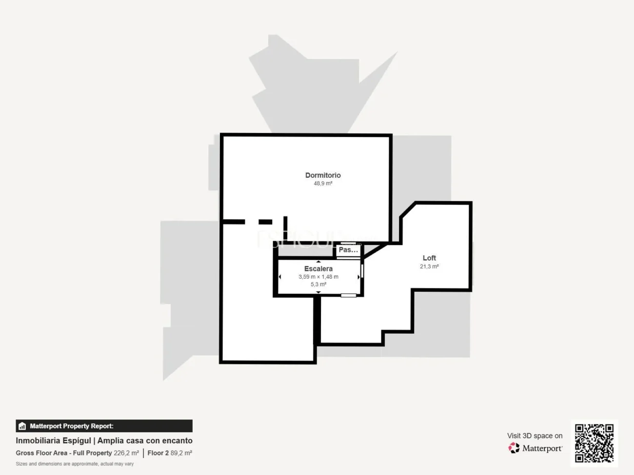 Attique en duplex à rénover à vendre à Eixample
