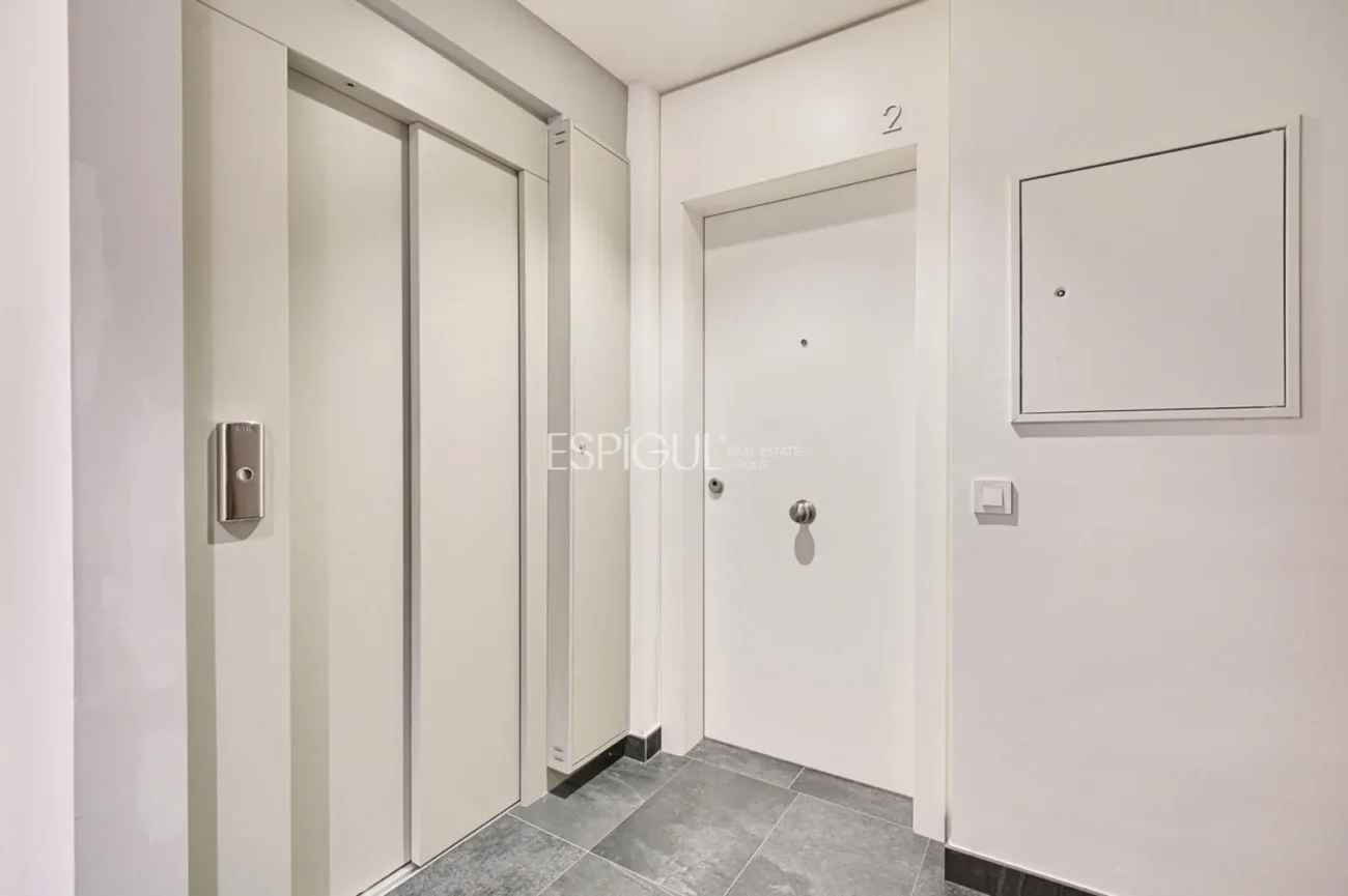 Attique en duplex de construction neuve à Montgat, à 100 m de la mer