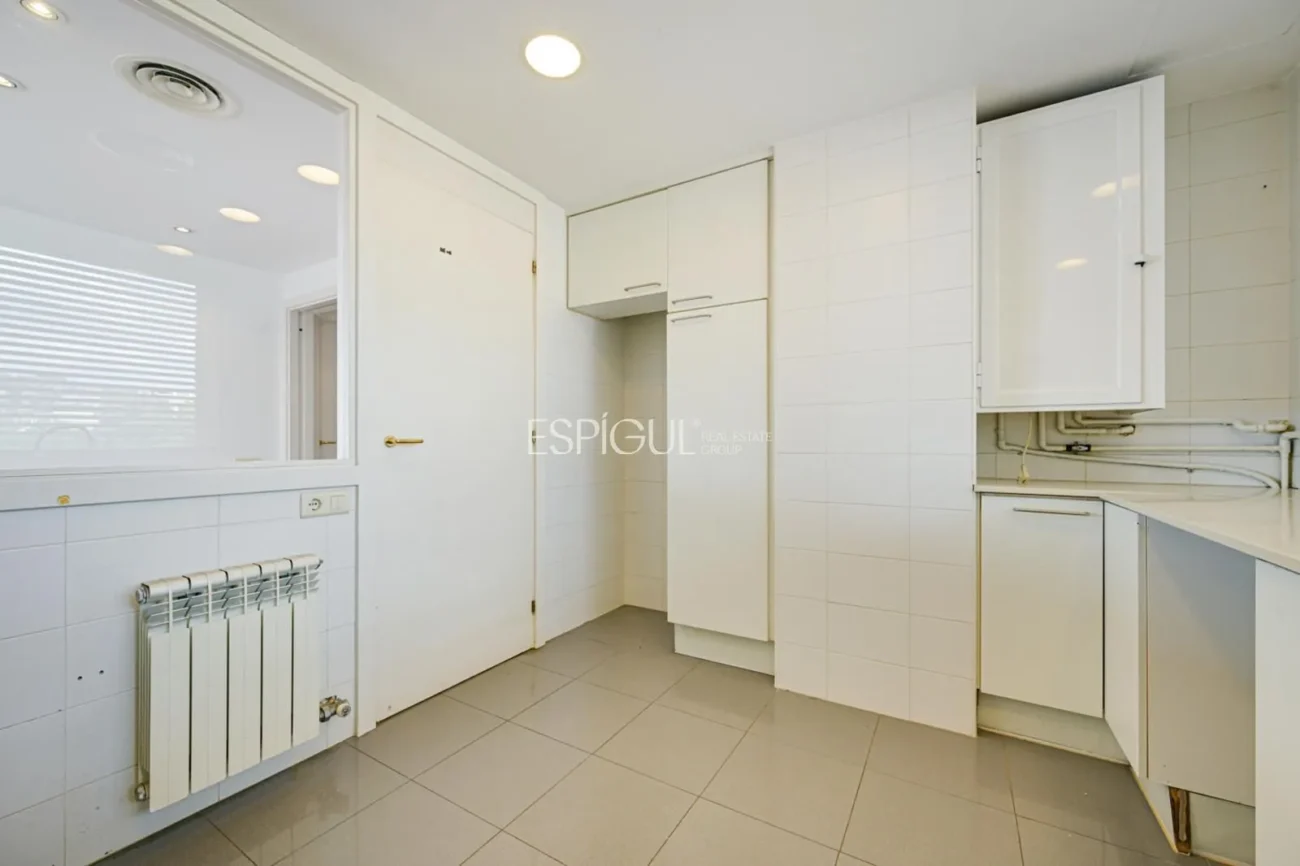 Ático en venta en Finestrelles, Esplugues de Llobregat