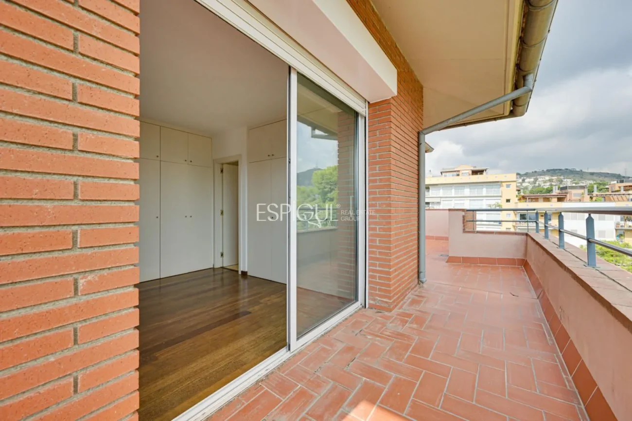 Ático en venta en Finestrelles, Esplugues de Llobregat