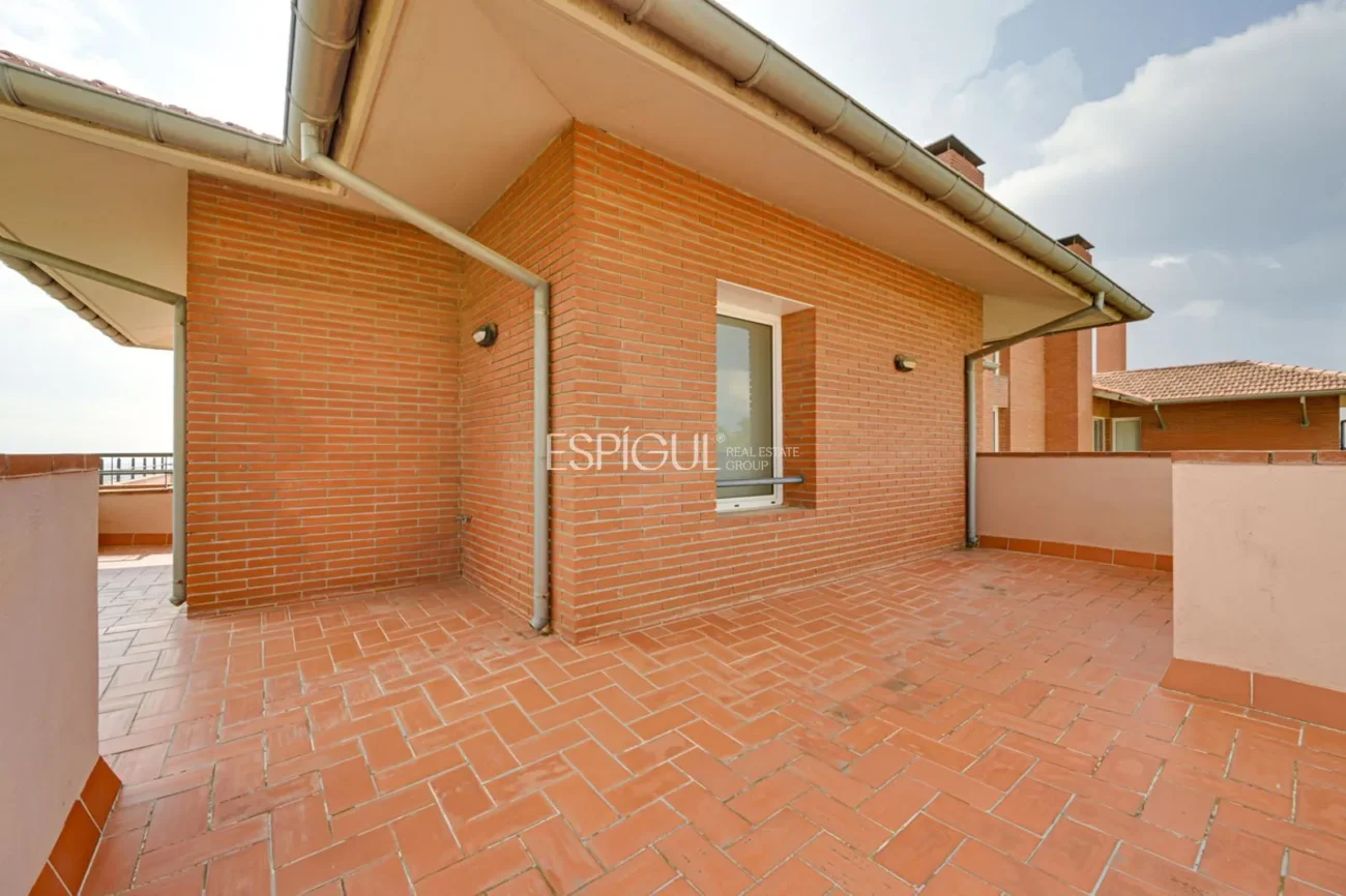 Ático en venta en Finestrelles, Esplugues de Llobregat