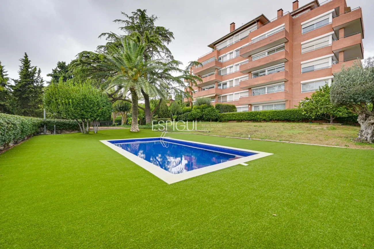 Ático en venta en Finestrelles, Esplugues de Llobregat
