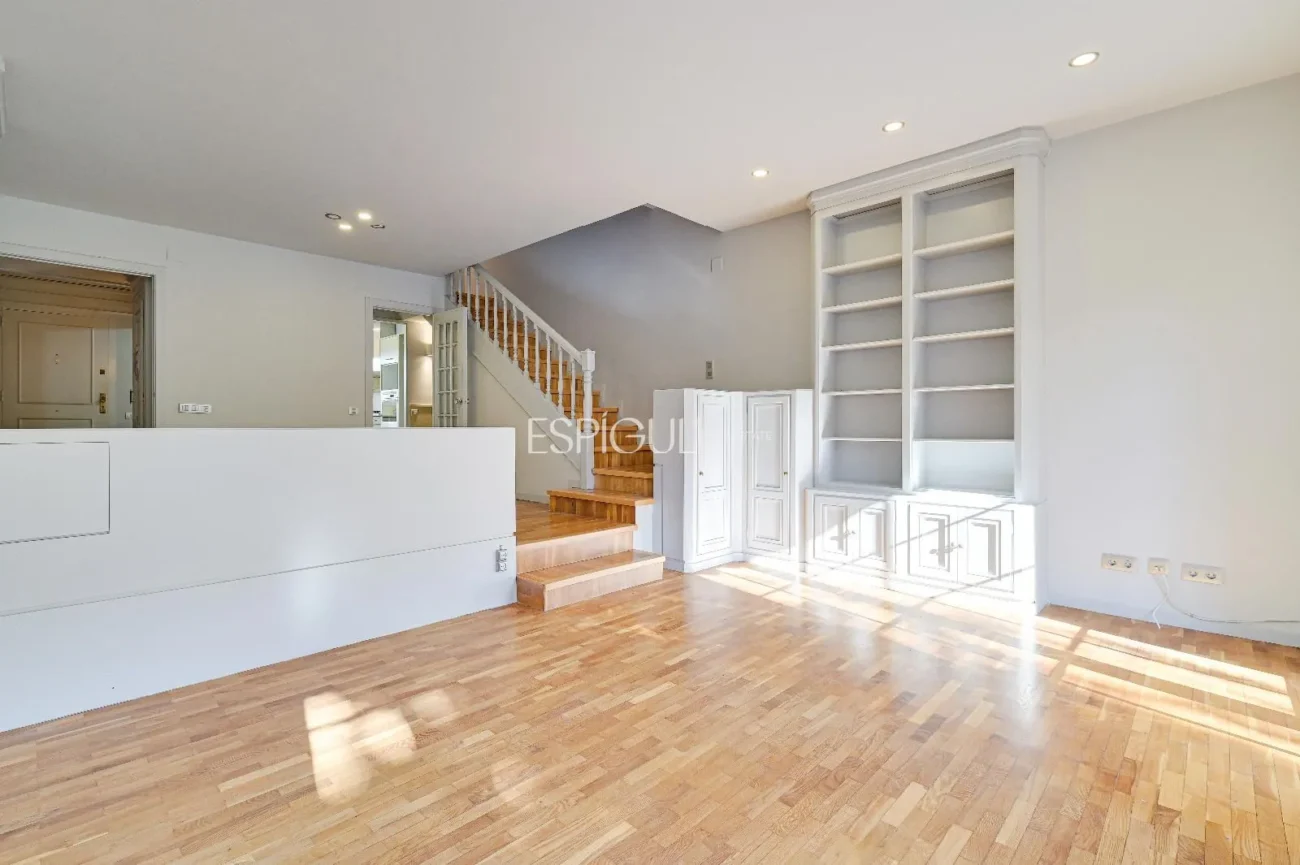 Townhouse for Sale in Eixample