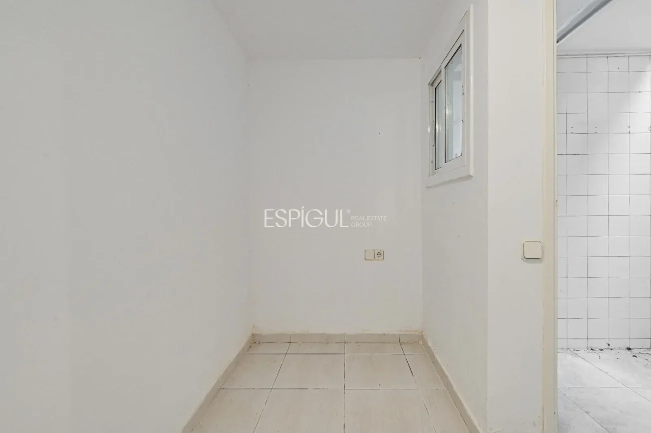 Townhouse for Sale in Eixample