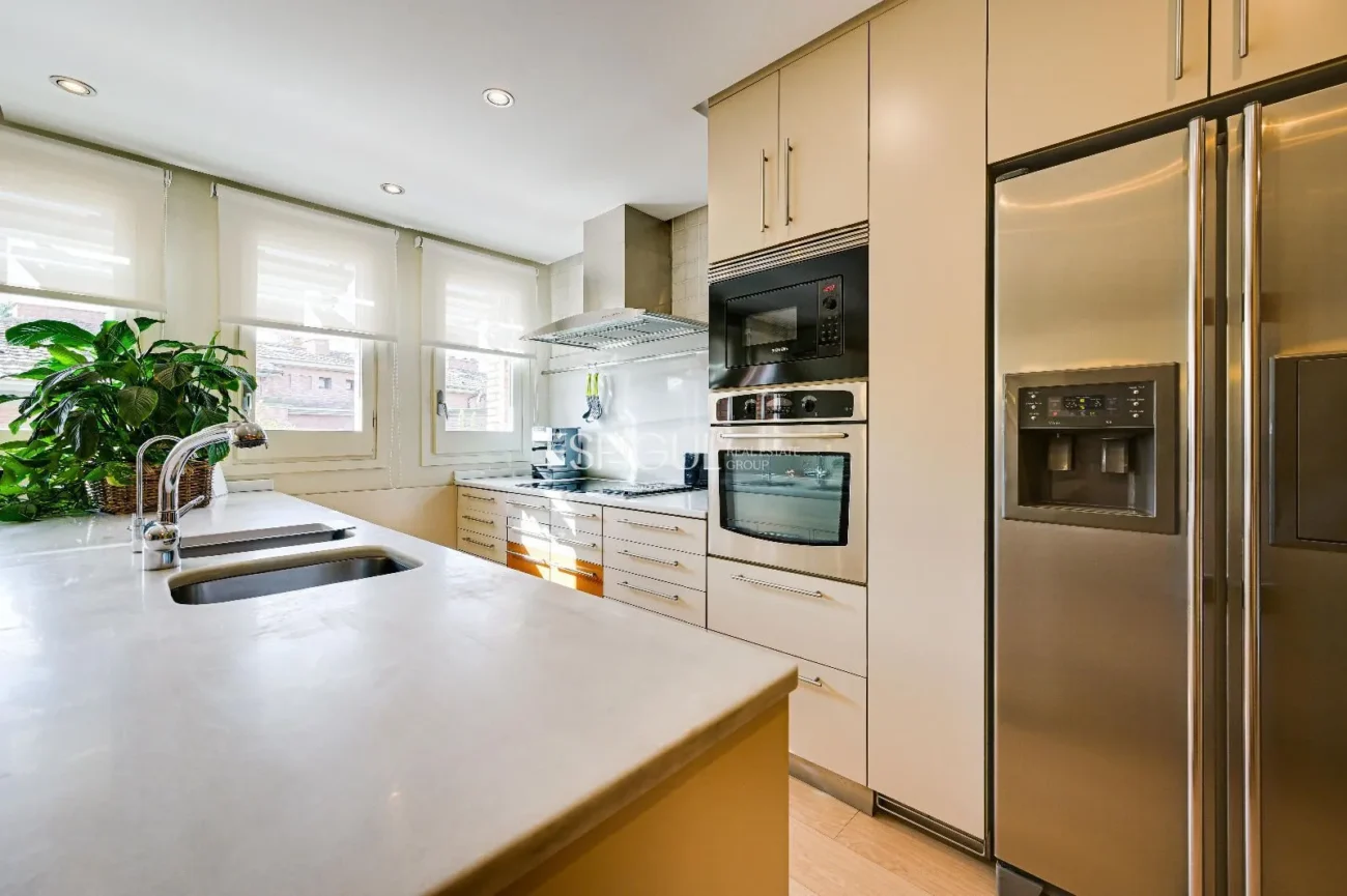 Townhouse for Sale in Parc Central