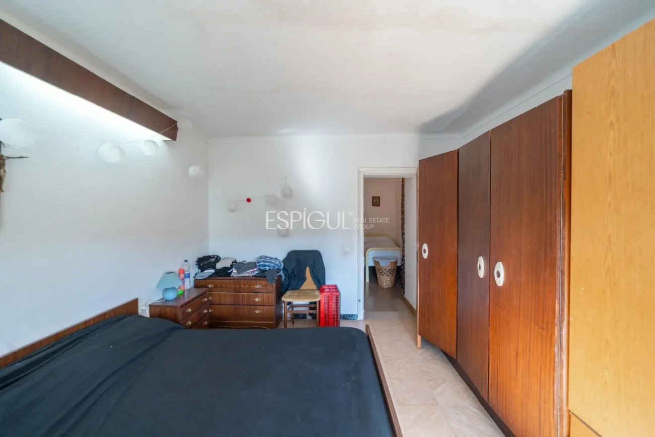 Casa amb jardí al barri de Sant Daniel de Girona