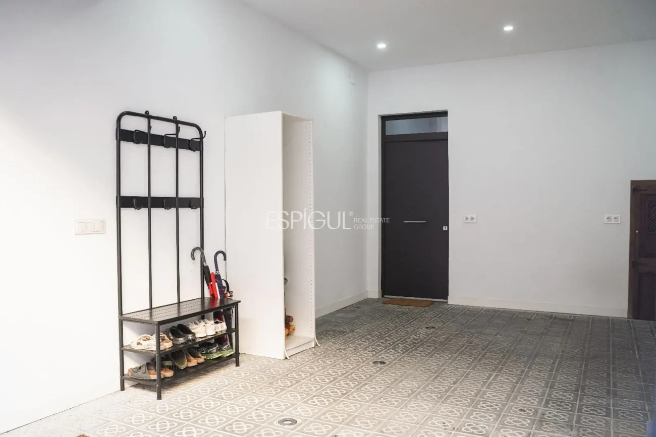 Haus mit Pool und Parkplatz im Zentrum von Mataró