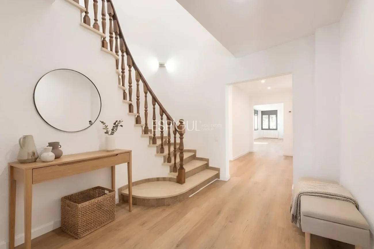 Casa en venta con vistas panorámicas en Cavall Bernat, Matadepera