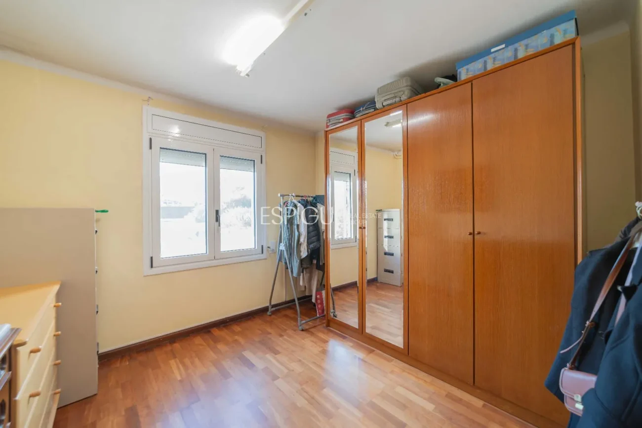 Casa Unifamiliar de 339 m² en Zona Tranquila de Banyoles