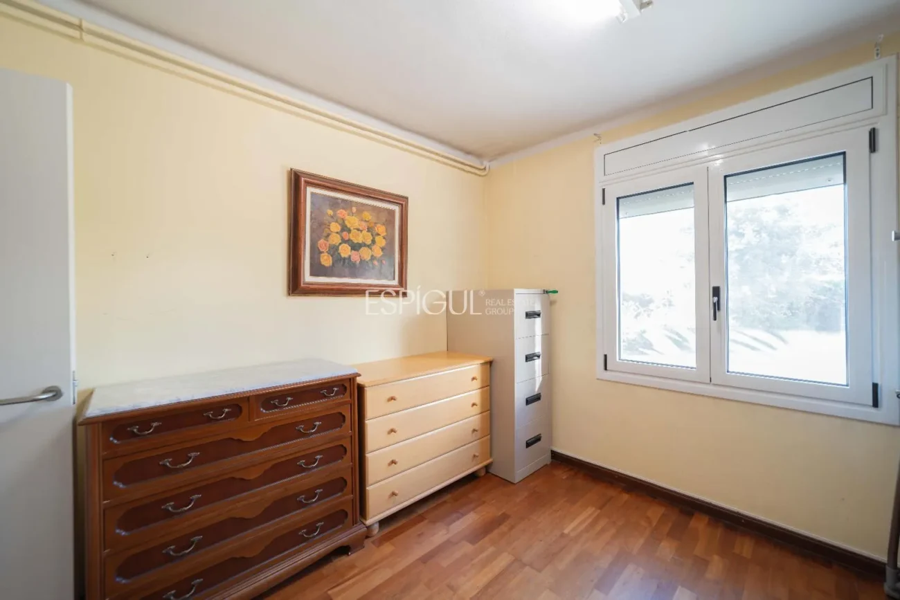 Casa Unifamiliar de 339 m² en Zona Tranquila de Banyoles