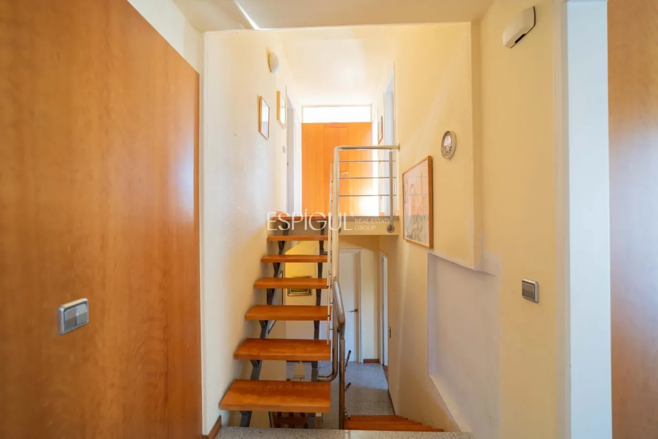 Casa Unifamiliar de 339 m² en Zona Tranquila de Banyoles