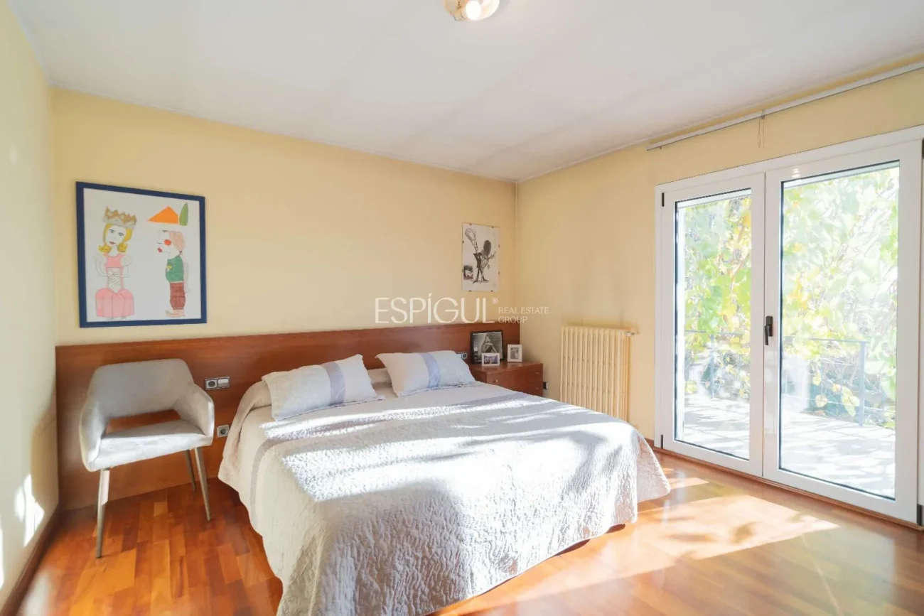 Casa Unifamiliar de 339 m² en Zona Tranquila de Banyoles