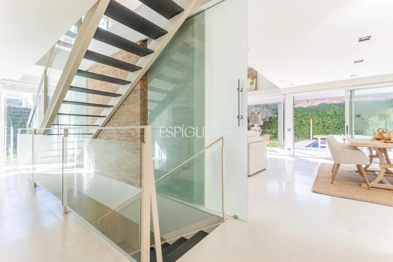 Villa for Sale in Arxiu, Sant Cugat Del Vallés