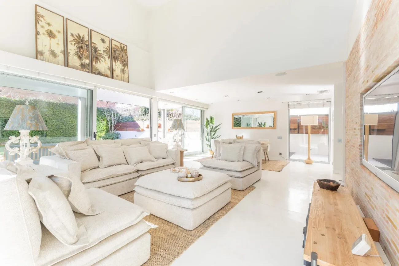 Villa for Sale in Arxiu, Sant Cugat Del Vallés