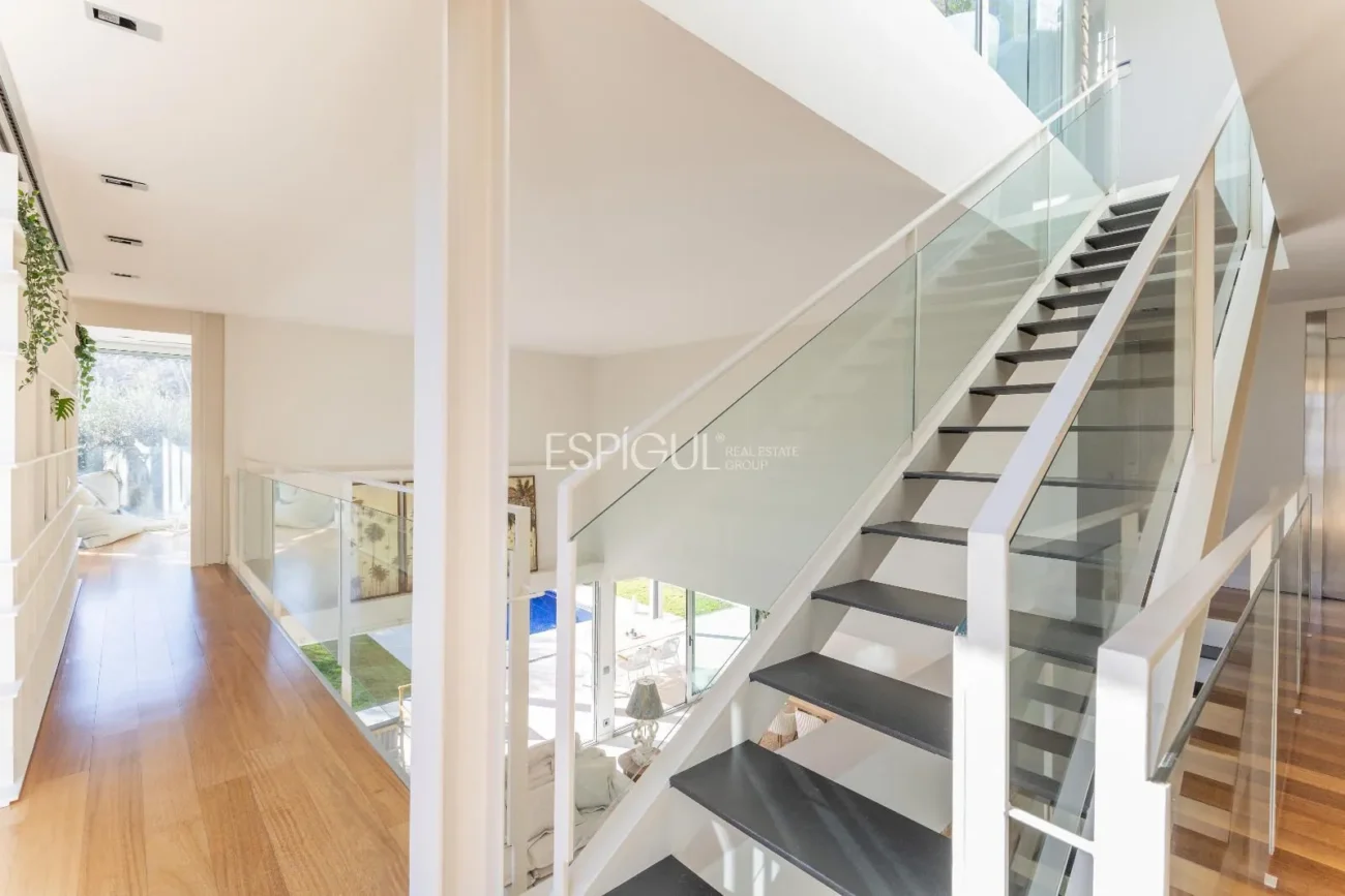 Villa for Sale in Arxiu, Sant Cugat Del Vallés