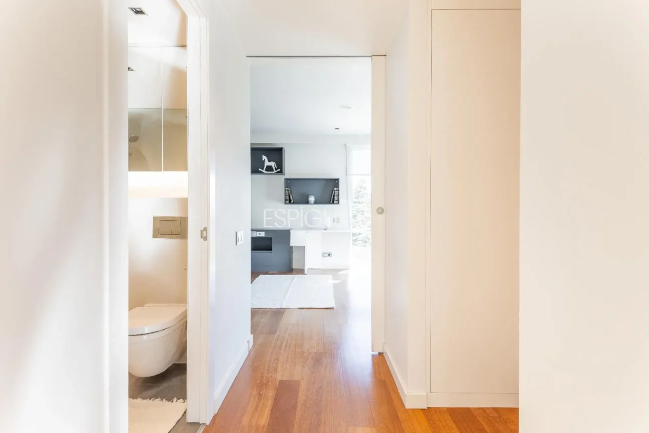 Villa for Sale in Arxiu, Sant Cugat Del Vallés