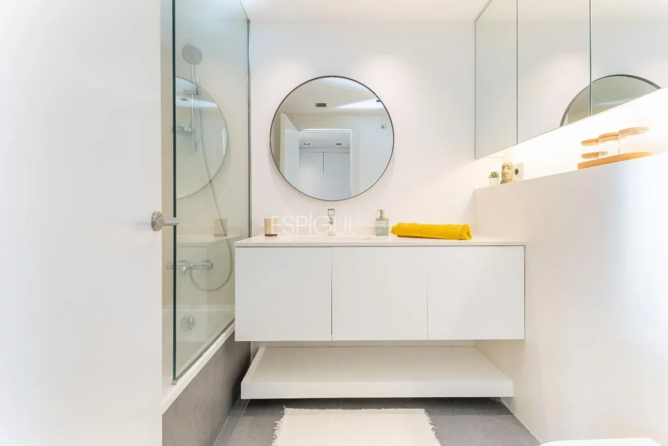 Villa for Sale in Arxiu, Sant Cugat Del Vallés