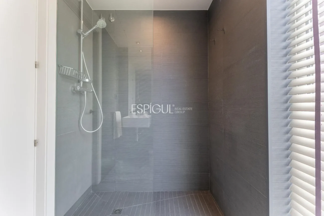 Villa for Sale in Arxiu, Sant Cugat Del Vallés