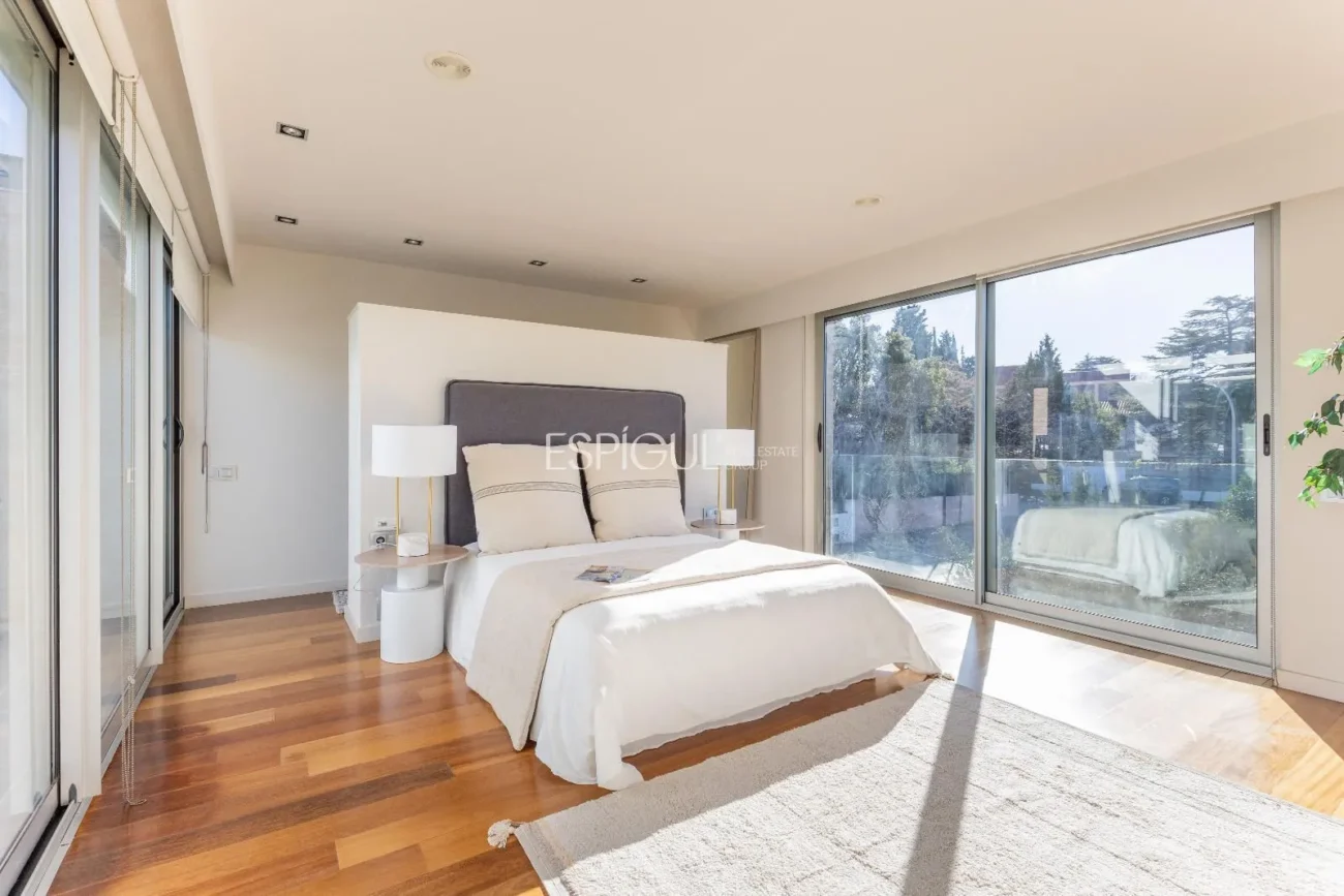 Villa for Sale in Arxiu, Sant Cugat Del Vallés