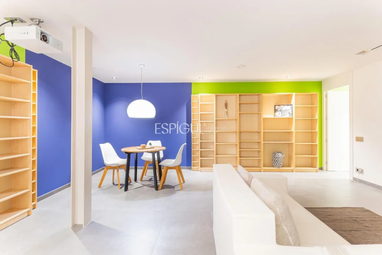 Villa for Sale in Arxiu, Sant Cugat Del Vallés
