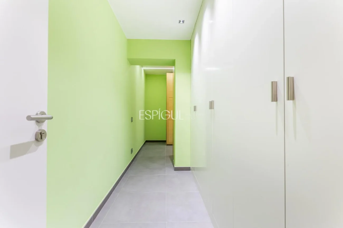Villa for Sale in Arxiu, Sant Cugat Del Vallés