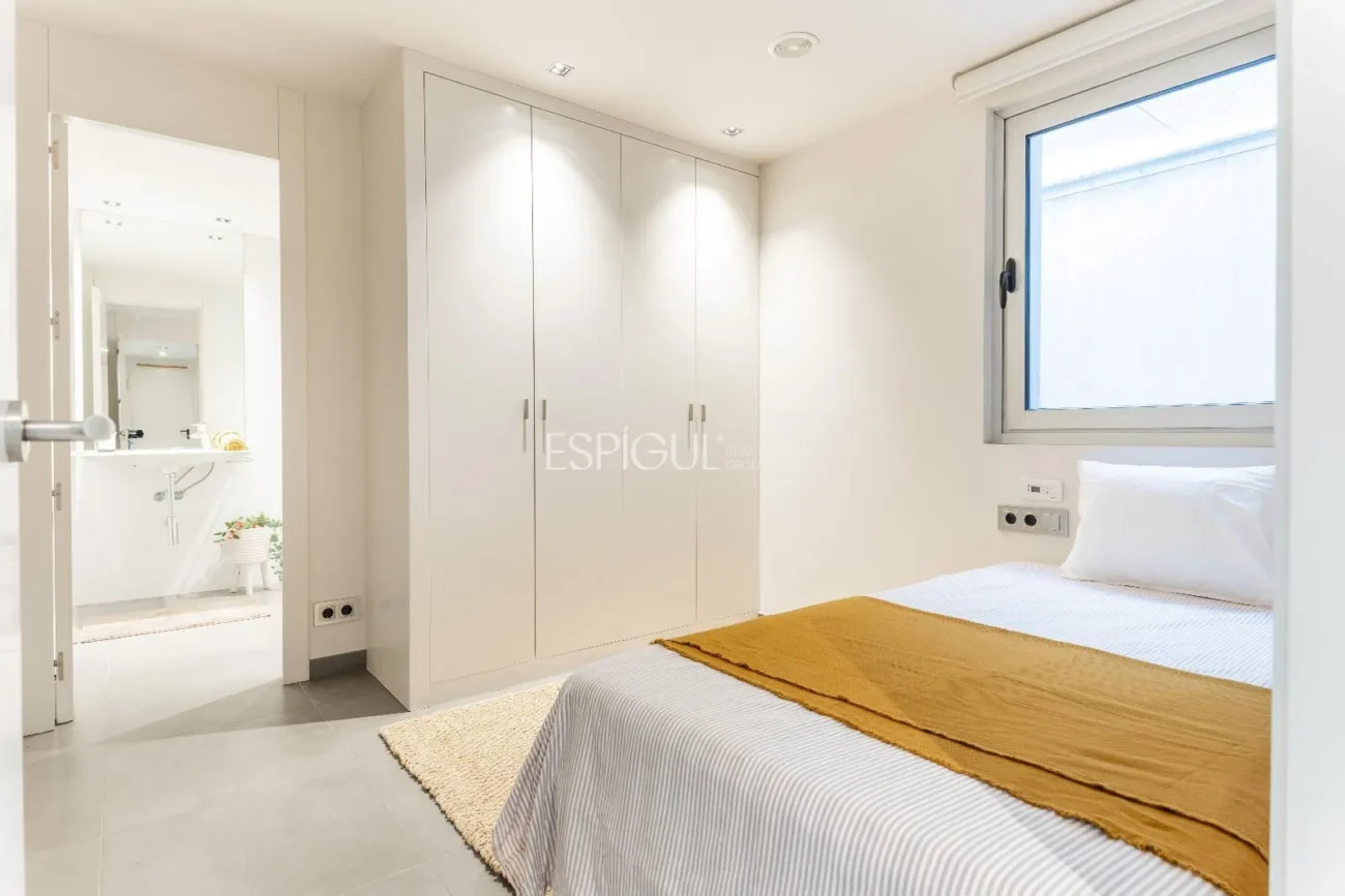 Villa for Sale in Arxiu, Sant Cugat Del Vallés
